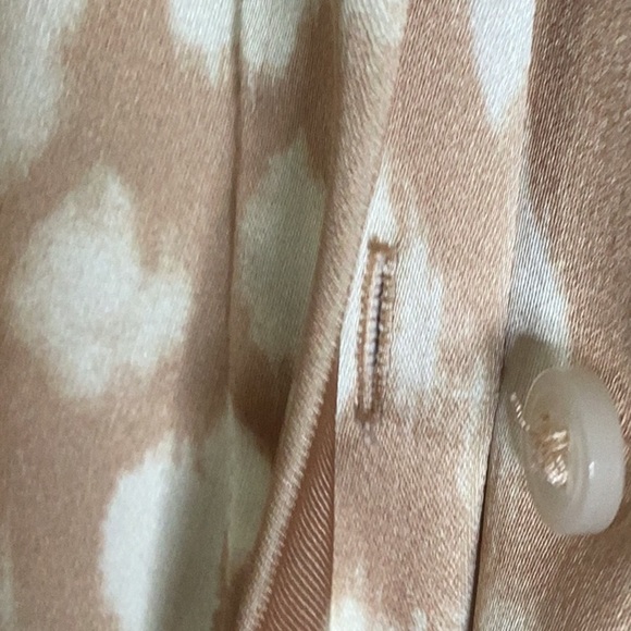 Black Label by Chico's Printed Tan/Cream Blouse/Shirt/Top in Size Large - Picture 11 of 13